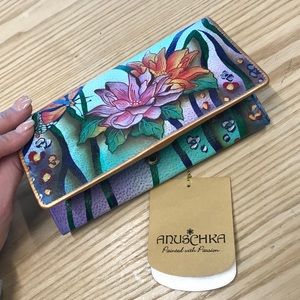 Anushchka wallet. Brand new!